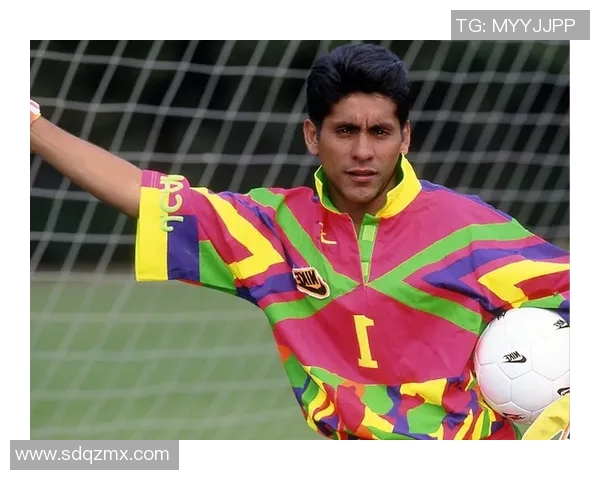 21世纪世界足坛最具影响力和代表性的顶级足球巨星盘点与深度解析 21世纪世界足坛最具影响力和代表性的顶级足球巨星盘点与深度解析