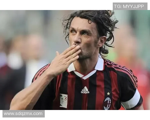 马尔蒂尼传奇时刻再现足球场上的不朽经典荣耀 马尔蒂尼传奇时刻再现足球场上的不朽经典荣耀